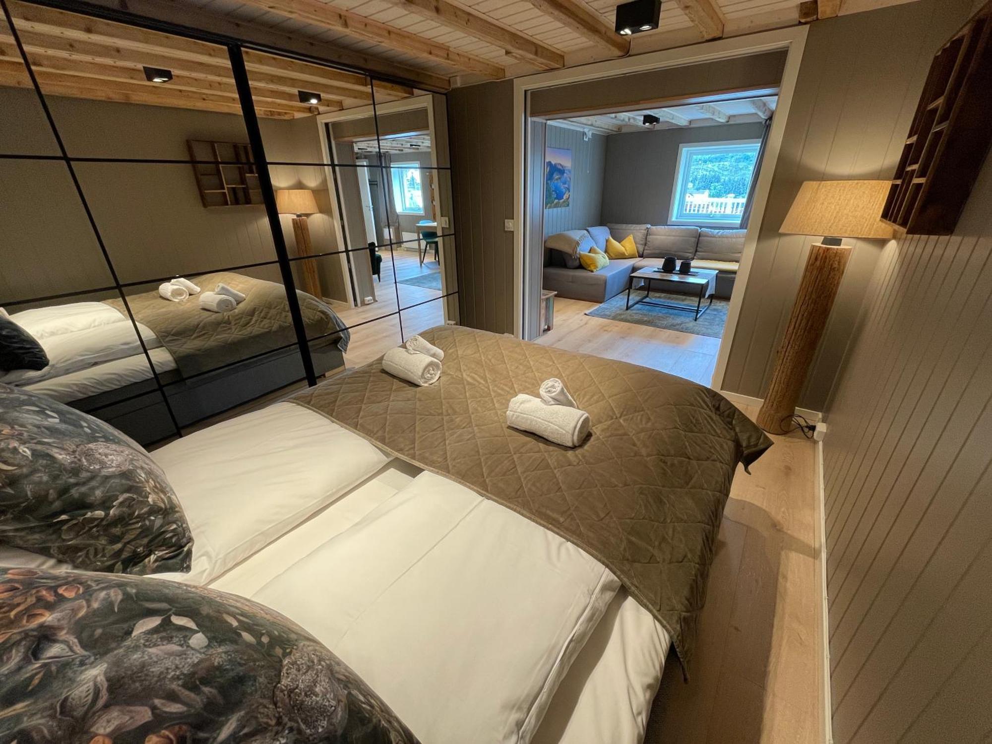 Lofoten Planet Studio Sørvågen Eksteriør bilde