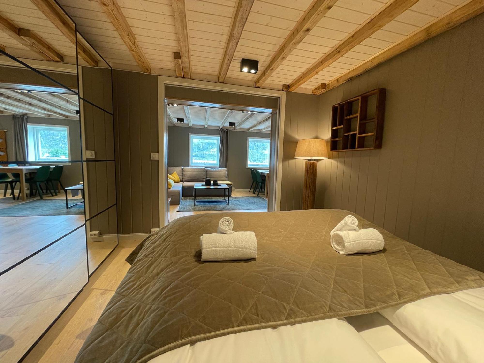 Lofoten Planet Studio Sørvågen Eksteriør bilde